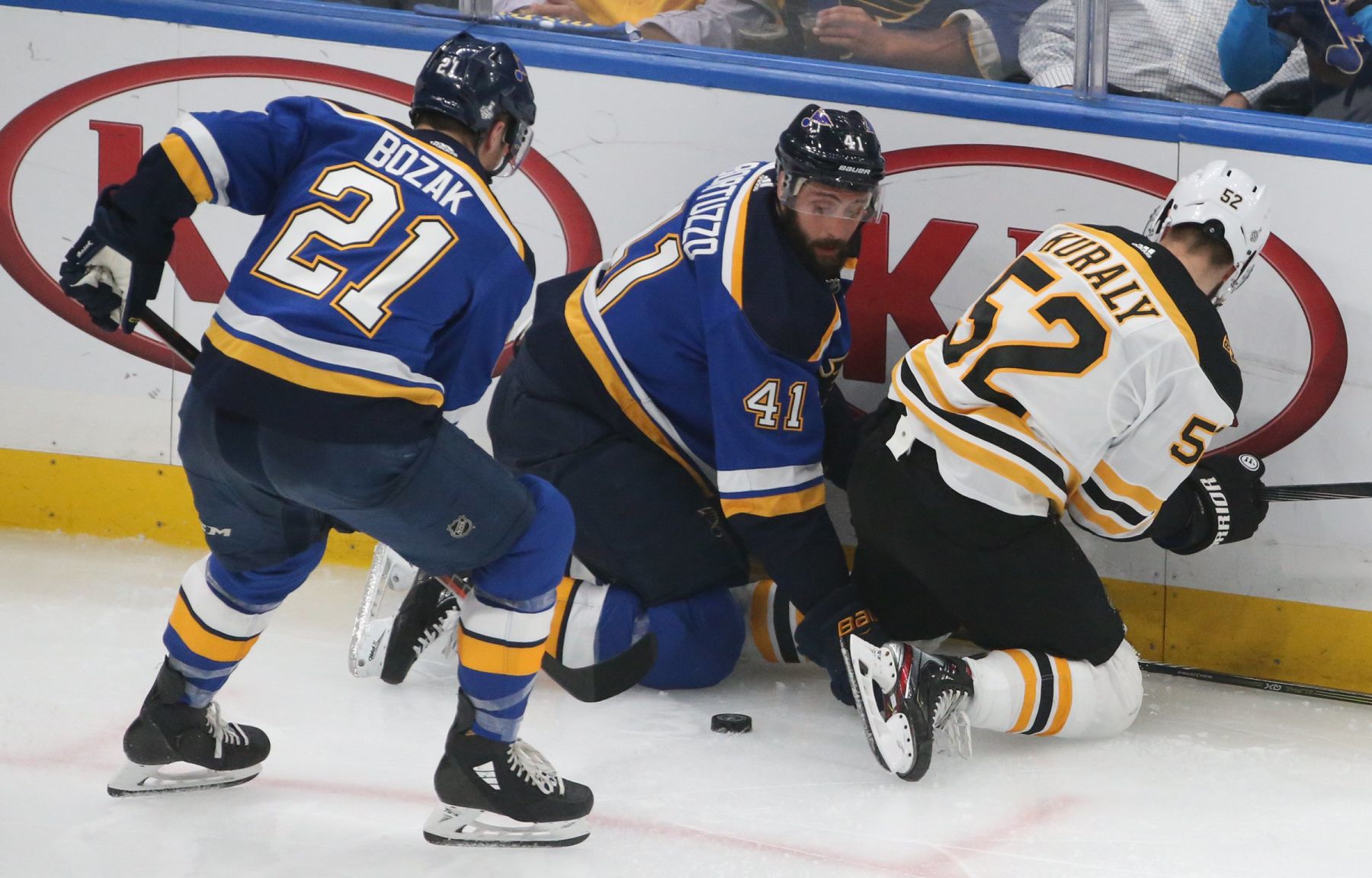 Blues skate in critical Game 6 of the Stanley Cup Final